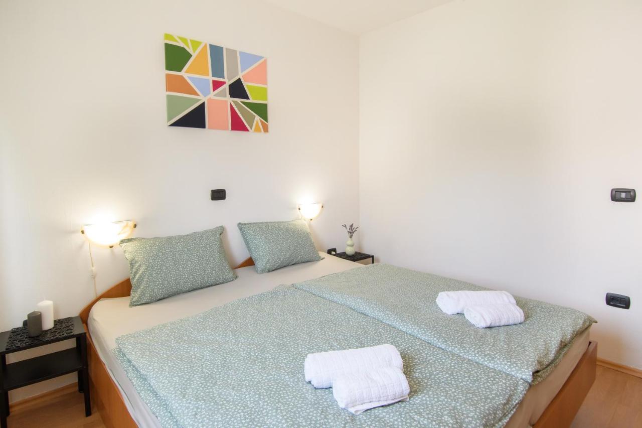 Apartment Alba *